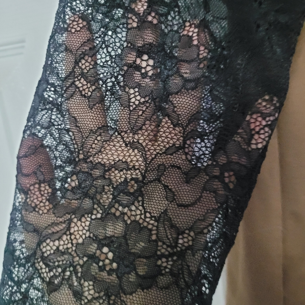 Shein curve 3xl lace shirt - Picture 3 of 7